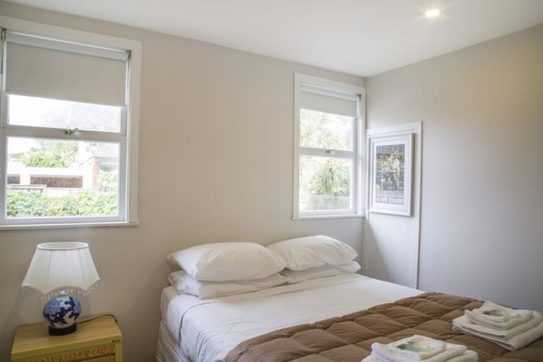 Photo of property in 1/4 Sydney Street, Hauraki, Auckland, 0622