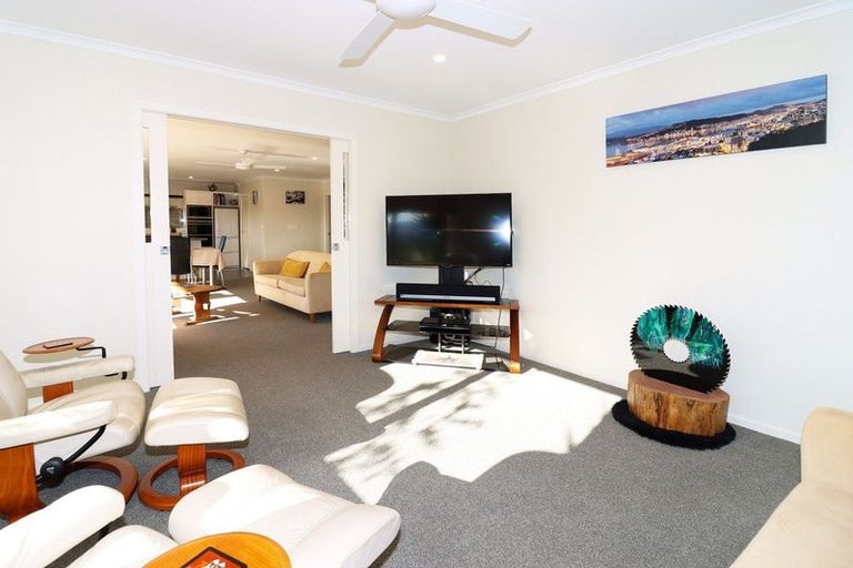 Photo of property in 24 Mill Grove, Clareville, Carterton, 5713