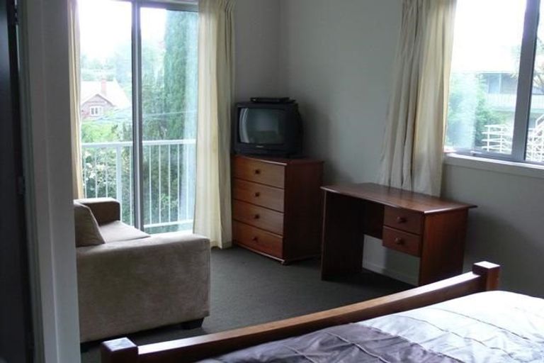 Photo of property in 71 Serpentine Avenue, Dunedin Central, Dunedin, 9016