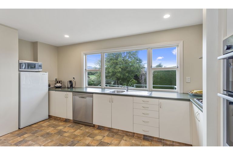 Photo of property in 276 Kennedys Bush Road, Kennedys Bush, Christchurch, 8025