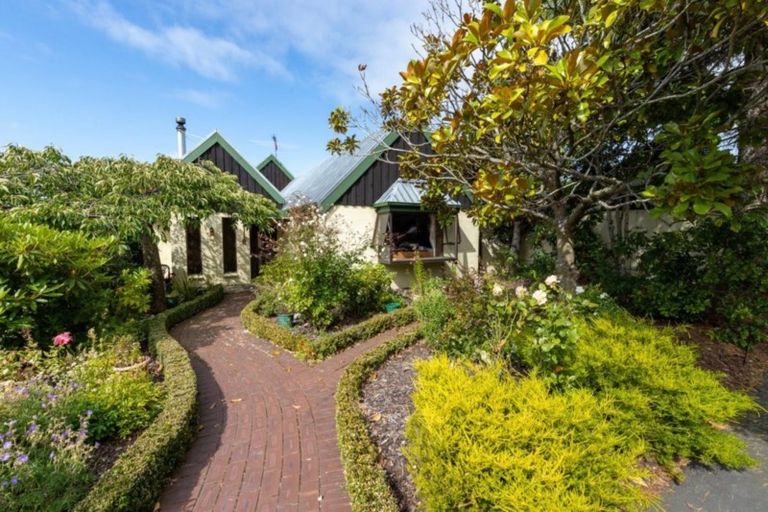 Photo of property in 23 Mcfadden Drive, Mosgiel, 9024