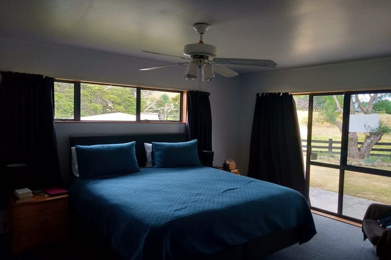 Photo of property in 80 Pataua Road North, Whareora, Whangarei, 0175