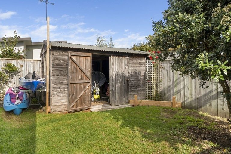 Photo of property in 44 Kotuku Drive, Paraparaumu Beach, Paraparaumu, 5032