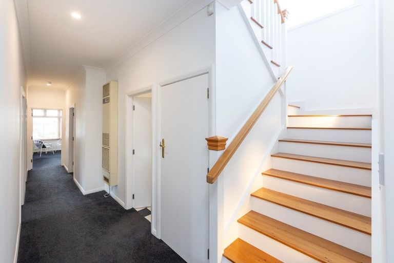 Photo of property in 110 Te Awe Awe Street, Hokowhitu, Palmerston North, 4410