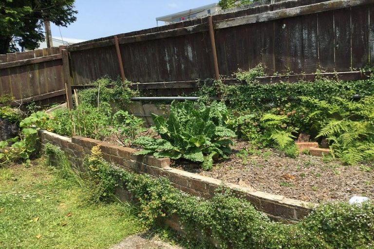 Photo of property in 12 Lloyd Street, Parkvale, Tauranga, 3112