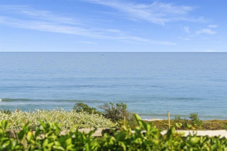 Photo of property in 147 Rogers Road, Pukehina, Te Puke, 3186