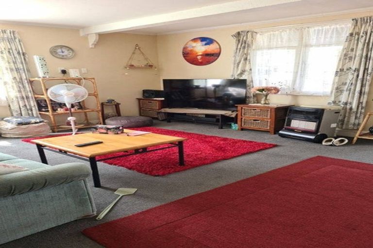 Photo of property in 10 South Belt, Rangiora, 7400