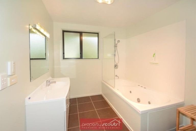 Photo of property in 198 Somerville Street, Shiel Hill, Dunedin, 9013