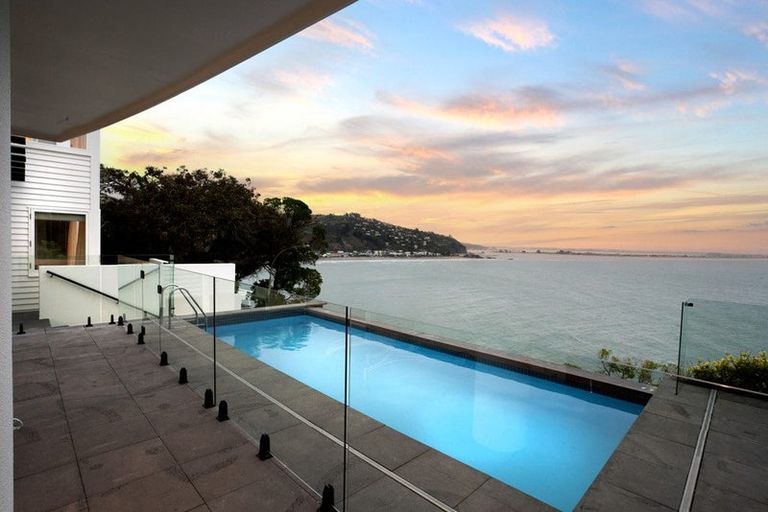 Photo of property in 14 Whitewash Head Road, Scarborough, Christchurch, 8081