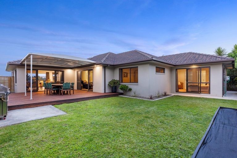 Photo of property in 9 Merlot Drive, Pyes Pa, Tauranga, 3112