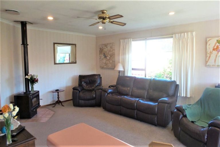 Photo of property in 29 Saint Leonards Road, Temuka, 7920