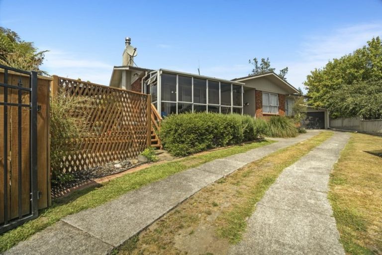 Photo of property in 5 Neri Crescent, Pomare, Rotorua, 3015