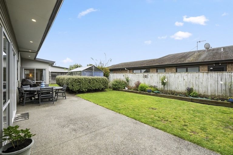 Photo of property in 44 Kotuku Drive, Paraparaumu Beach, Paraparaumu, 5032