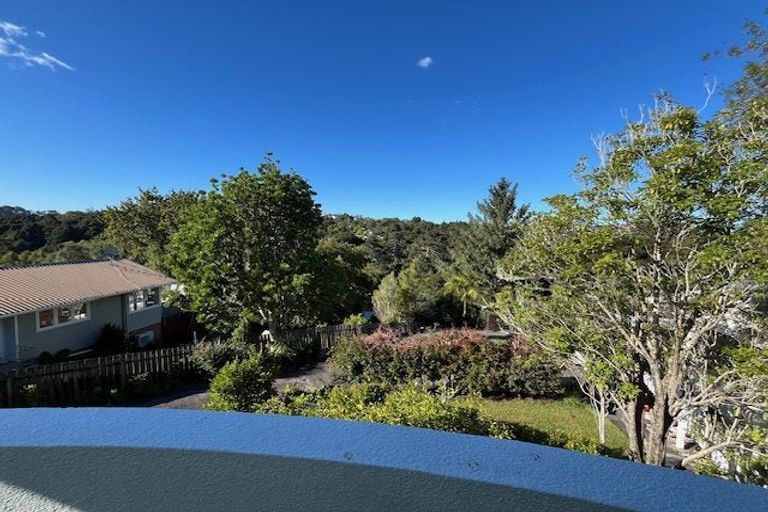 Photo of property in 15 Hague Place, Birkenhead, Auckland, 0626