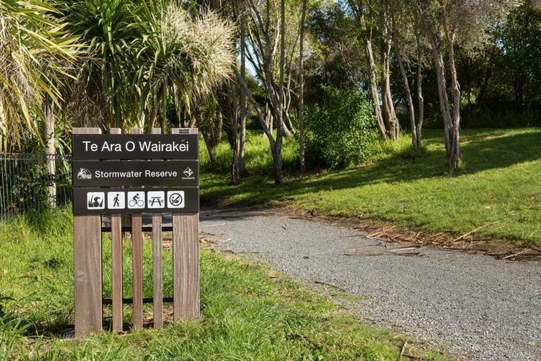 Photo of property in 33b Enterprise Drive, Papamoa Beach, Papamoa, 3118