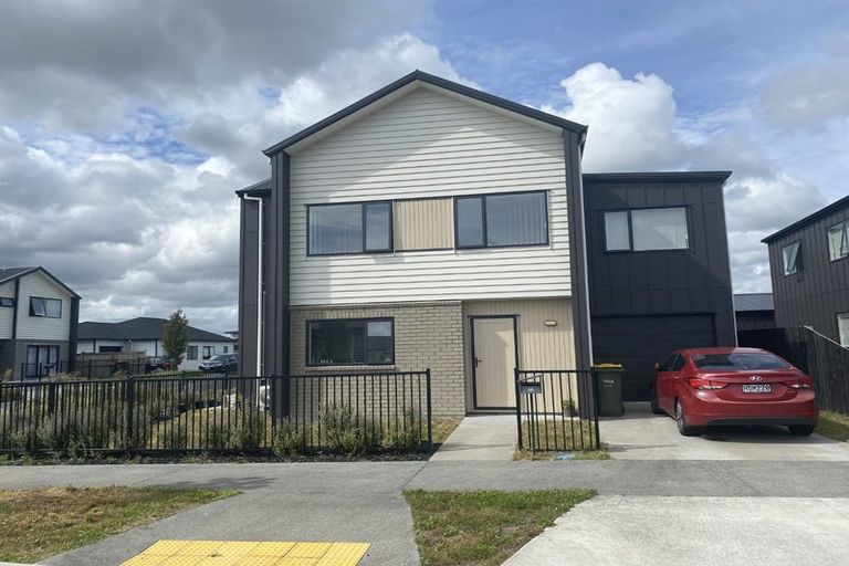 Photo of property in 50 Black Beech Street, Birchville, Upper Hutt, 5018