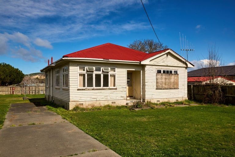 Photo of property in 26 Clarence Street, Waiau, 7332