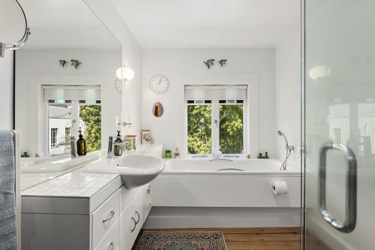 Photo of property in 82 Hobson Street, Thorndon, Wellington, 6011