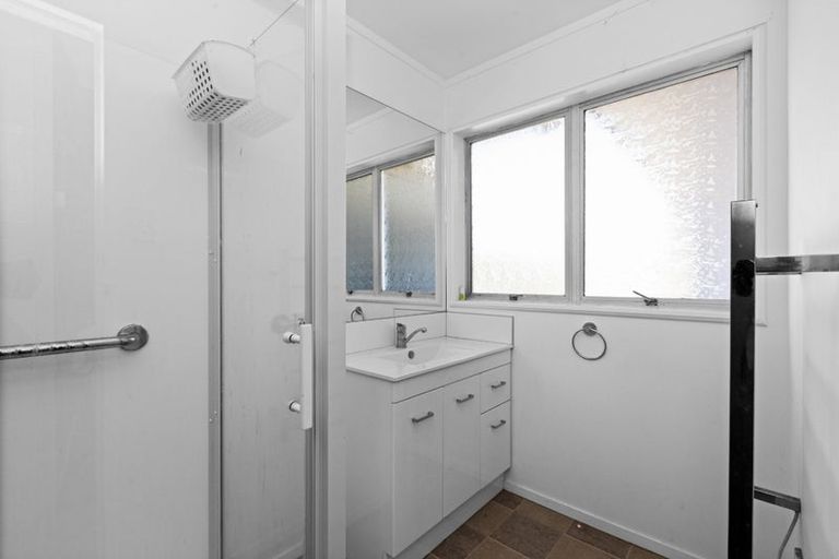 Photo of property in 55 Allen Berry Avenue, Pirimai, Napier, 4112