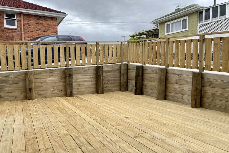 Photo of property in 28a Koromiko Street, New Lynn, Auckland, 0600