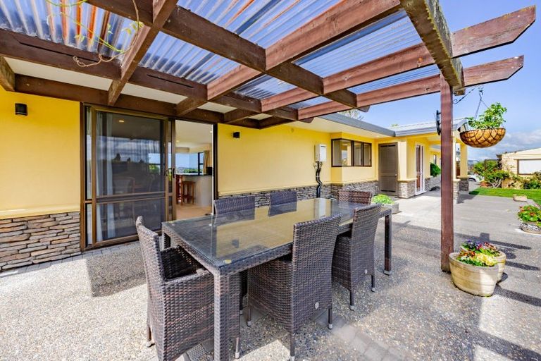 Photo of property in 205 Poraiti Road, Poraiti, Napier, 4182