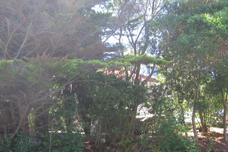 Photo of property in 1/1 Folkestone Street, Murrays Bay, Auckland, 0630