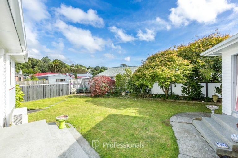 Photo of property in 56 Thomas Street, Stokes Valley, Lower Hutt, 5019