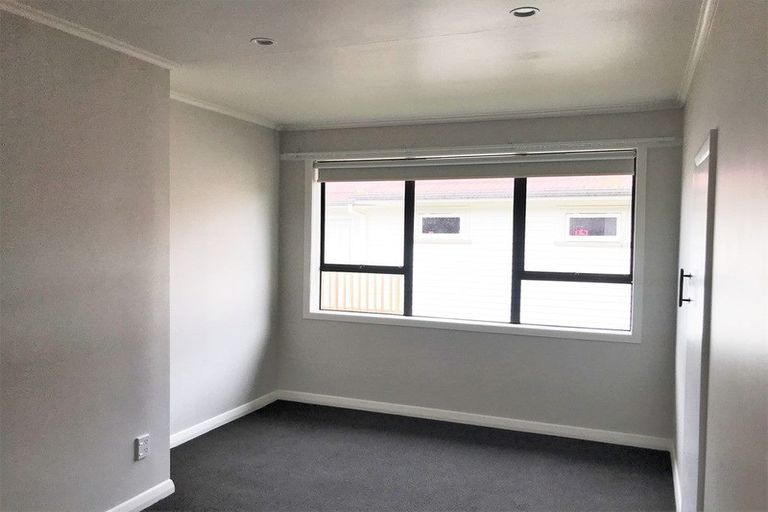 Photo of property in 2 Currey Crescent, Milford, Auckland, 0620