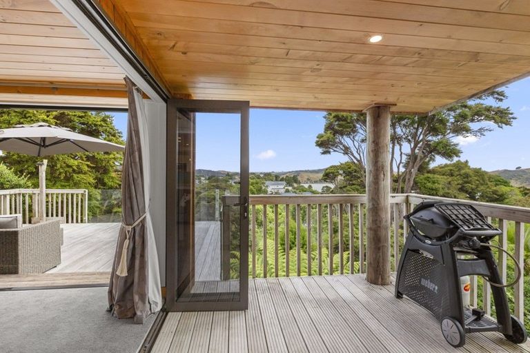 Photo of property in 8 Bay View Road, Raglan, 3225