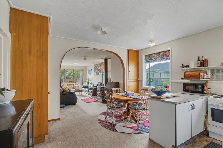 Photo of property in 298 Palmerston Street, Westport, 7825