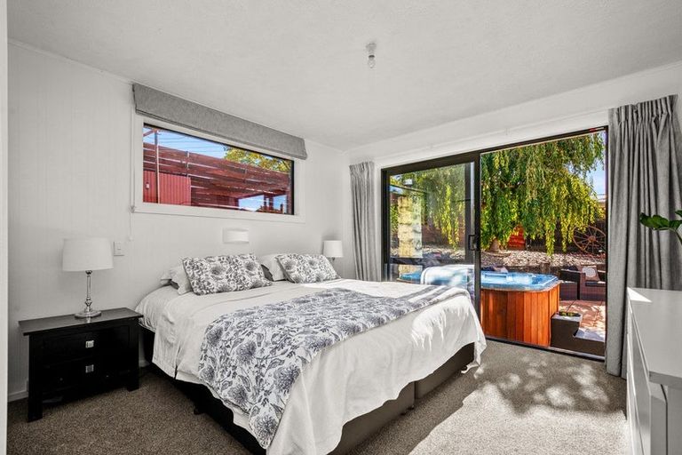 Photo of property in 8 Hart Place, Bridge Hill, Alexandra, 9320