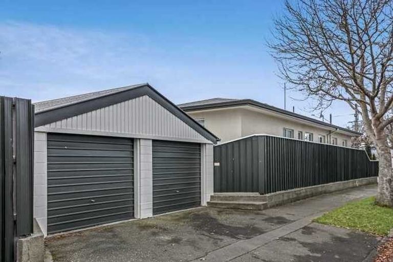 Photo of property in 147 Waimairi Road, Ilam, Christchurch, 8041