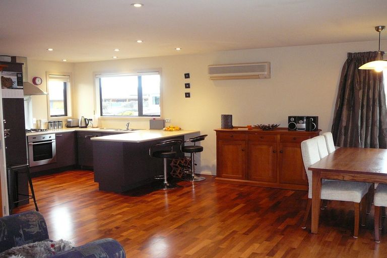 Photo of property in 100 Shields Street, Clyde, 9330