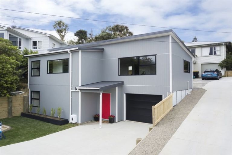 Photo of property in 2/18 Ranui Road, Stoke, Nelson, 7011