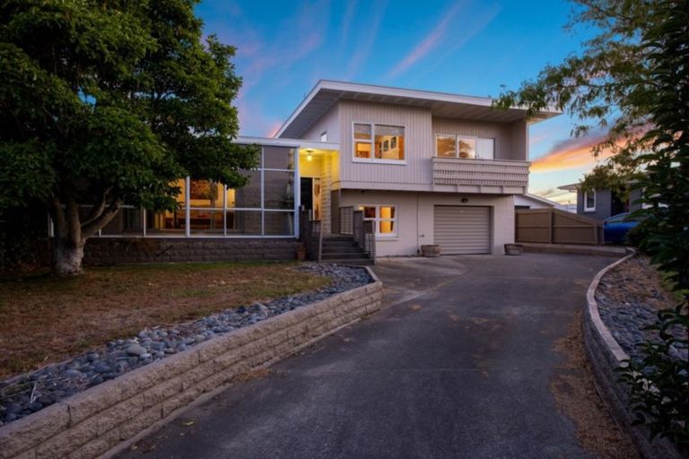 Photo of property in 8 Newbourne Crescent, Redwoodtown, Blenheim, 7201