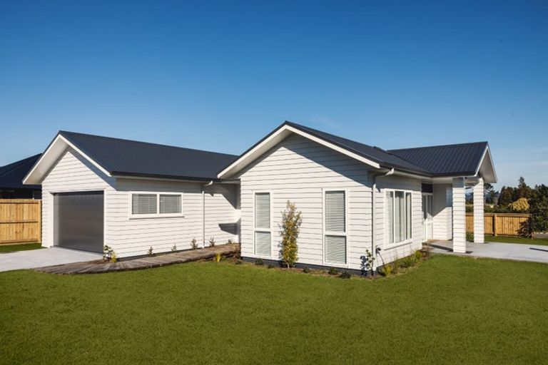 Photo of property in 6 White Road, Otane, 4202