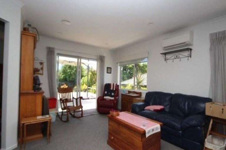 Photo of property in 8 Oliver Street, Warkworth, 0910