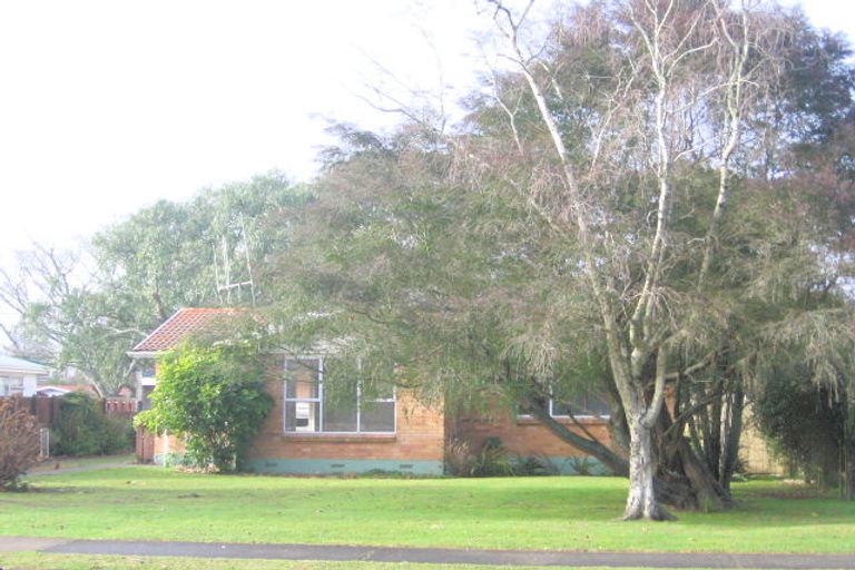 Photo of property in 12 Pickering Crescent, Chedworth, Hamilton, 3210