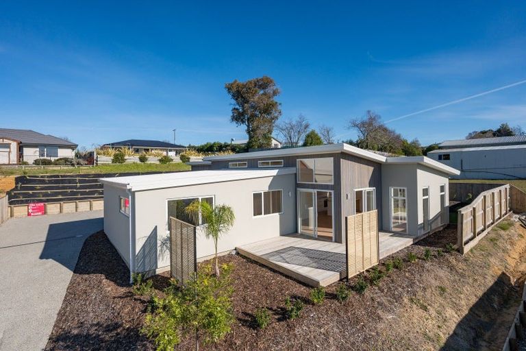 Photo of property in 71 Les Wakefield Road, Mapua, 7005