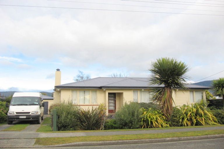 Photo of property in 51 Moana Crescent, Te Anau, 9600