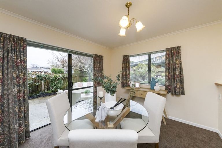 Photo of property in 28 Swansea Street, Hokowhitu, Palmerston North, 4410