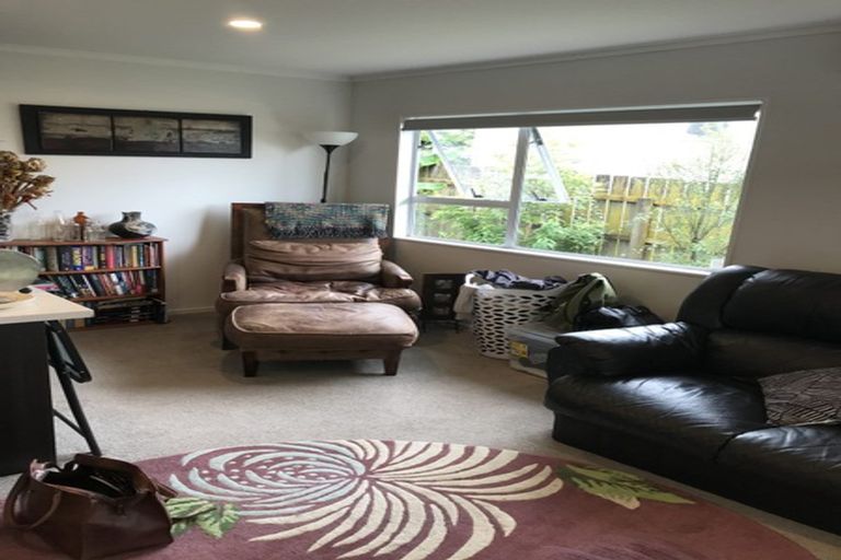 Photo of property in 2 Frank Hewitt Street, Pukekohe, 2120