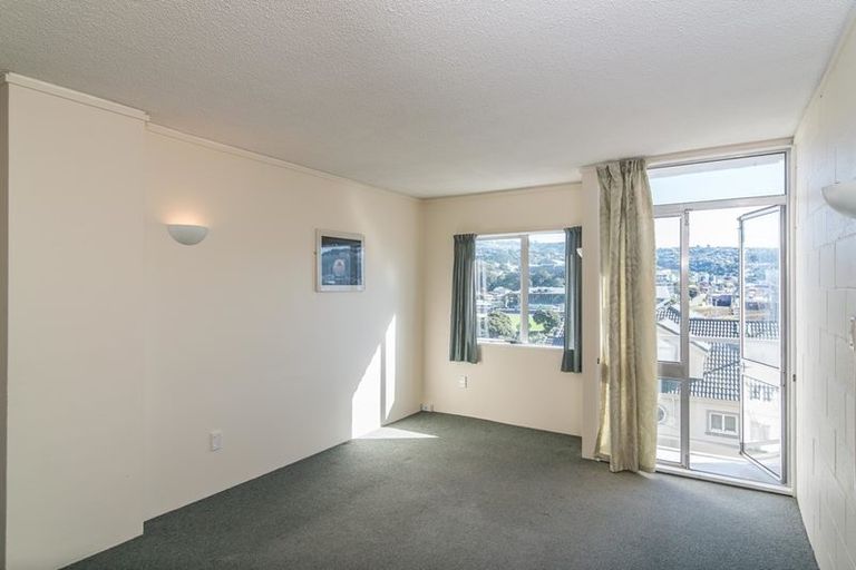 Photo of property in Melksham Towers, 401/131 Brougham Street, Mount Victoria, Wellington, 6011
