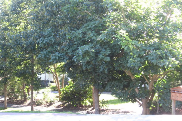 Photo of property in 1 Konini Road, Titirangi, Auckland, 0604