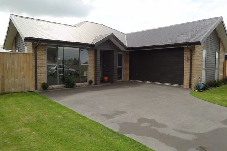 Photo of property in 5 Te Kereme Street, Marshland, Christchurch, 8083