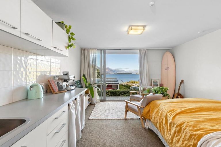 Photo of property in 4e-t Lake Avenue, Frankton, Queenstown, 9300