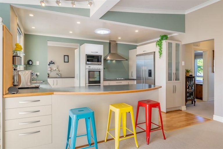 Photo of property in 25 Henry Street, Ebdentown, Upper Hutt, 5018