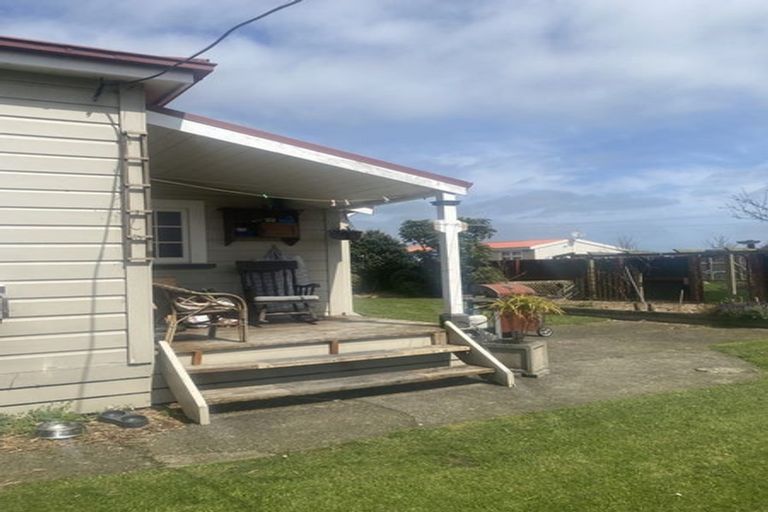 Photo of property in 400 State Highway 1, Ohau, Levin, 5570