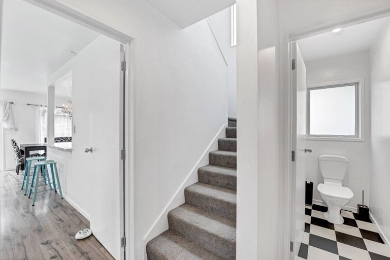 Photo of property in 69 Wellington Street, Nelson South, Nelson, 7010