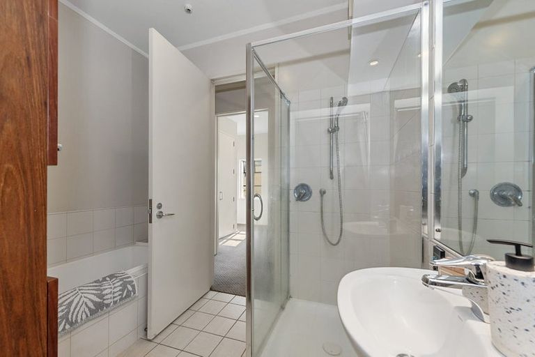 Photo of property in 2/14 Tisdall Street, Hamilton Central, Hamilton, 3204